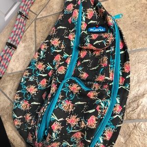KAVU sling bag